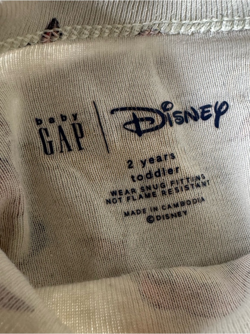 Baby Gap Pajama Set - Lion King - 2T - Picture 5 of 8
